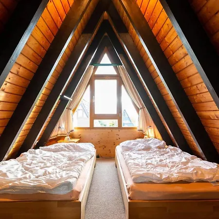 Ferienwohnpark Nurdachhaus Typ 7 Nd 46 Holiday home Immenstaad am Bodensee